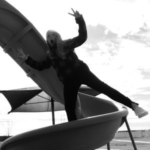 Meet your Posher, Eden